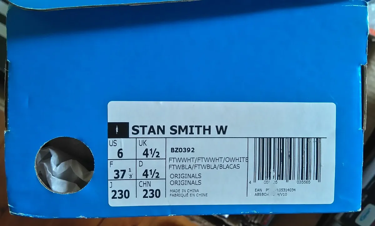 ADIDAS STAN SMITH W (UK 4 1/2, US 6) NEW). - Image 3