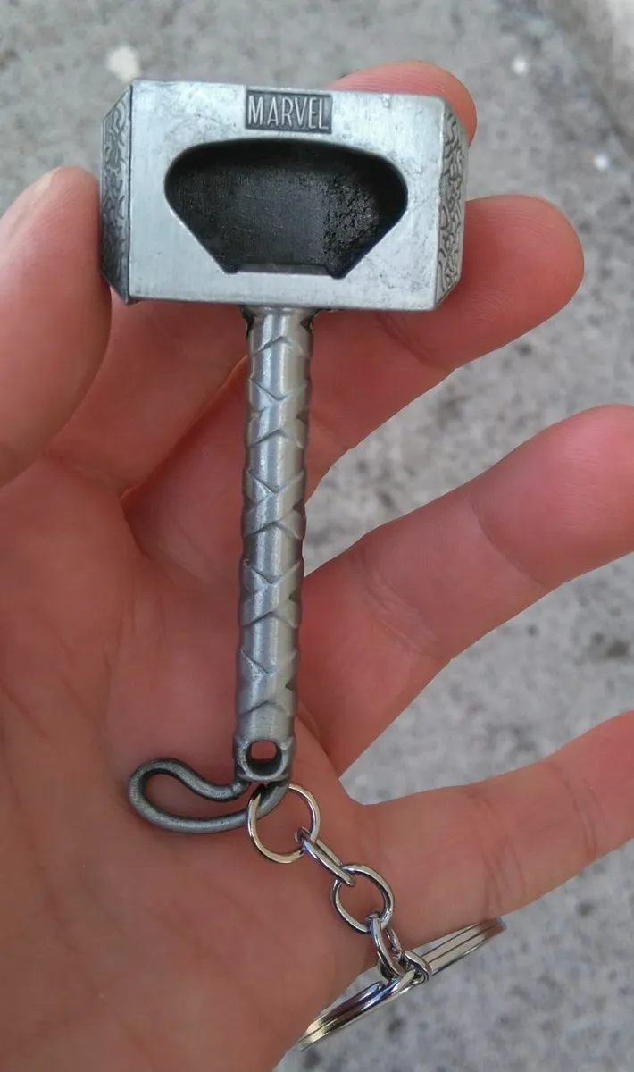 THOR BOTTLE OPENER KEYRING (NEW). - Image 2