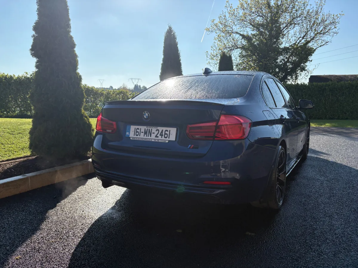 BMW 3-Series 2016 - Image 3