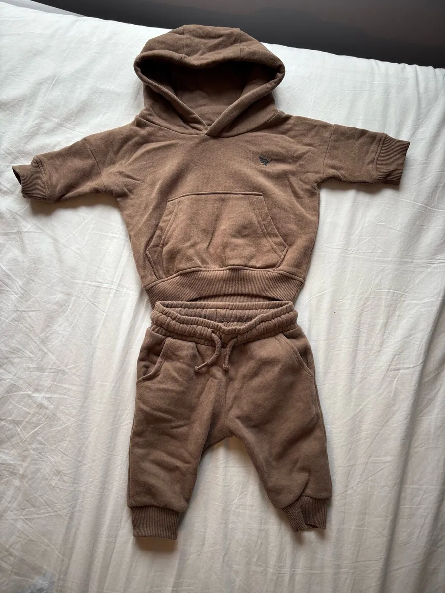 Baby clothes (3-6 months) - Image 2