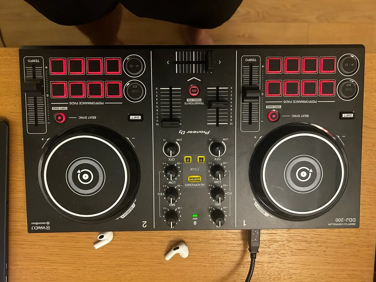 Pioneer DDJ-200 - Image 3