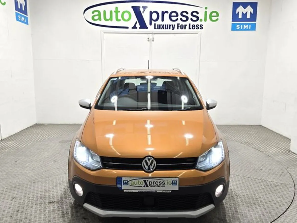 Volkswagen Polo Cross 1.2 TSI Automatic  Reversin - Image 3