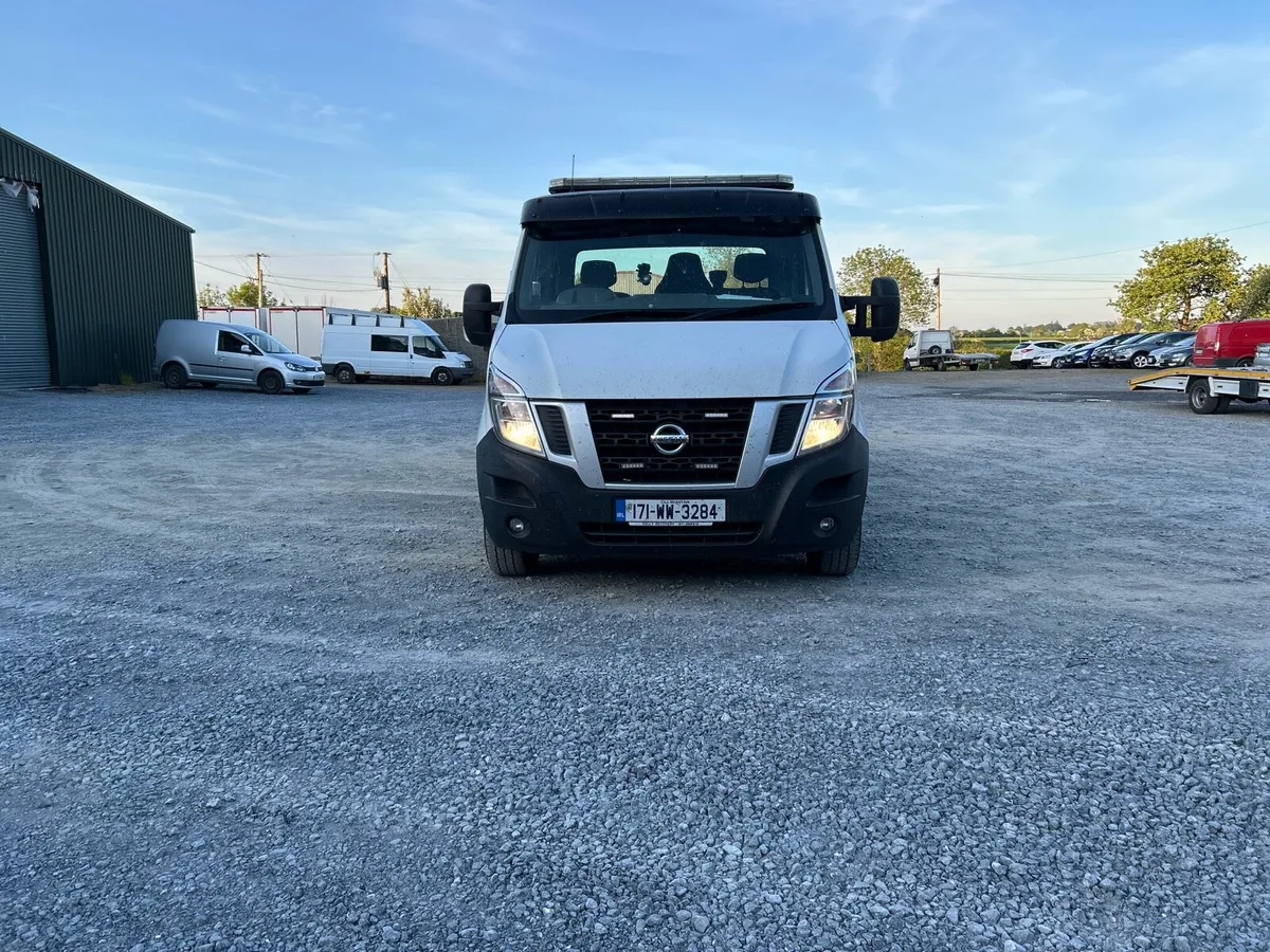 2017 Nissan nv400 Recovery truck - Image 3