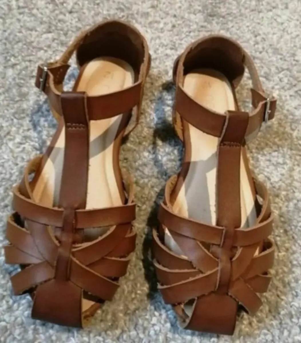 Girls Brown Sandals, Size UK12 - Image 2