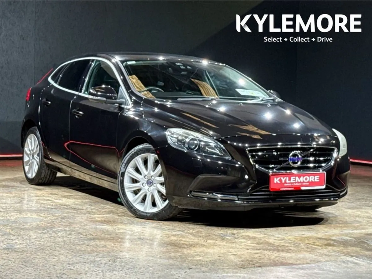 Volvo V40 1.5 Automatic - T3 SE - Full Black Leat - Image 1