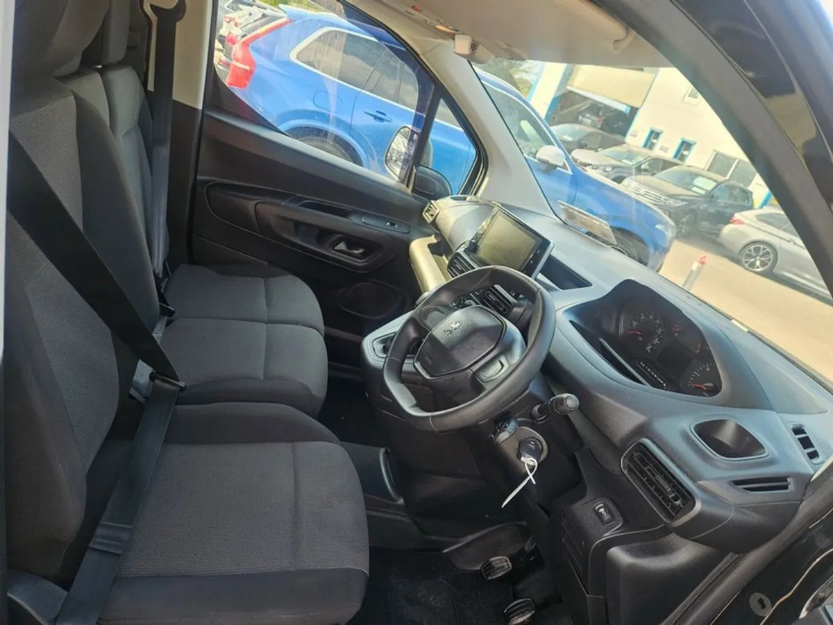 Peugeot Partner Professional L1 Bhdi - Image 4