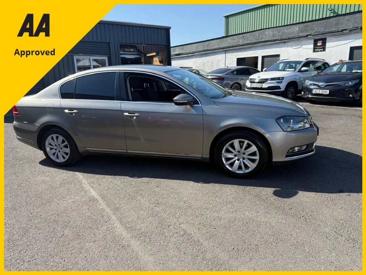 Volkswagen Passat CL 1.6 TDI Manual 6speed FWD Bl - Image 2