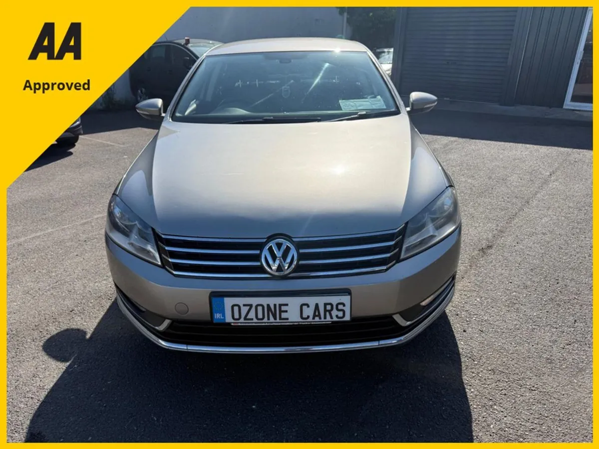 Volkswagen Passat CL 1.6 TDI Manual 6speed FWD Bl - Image 4