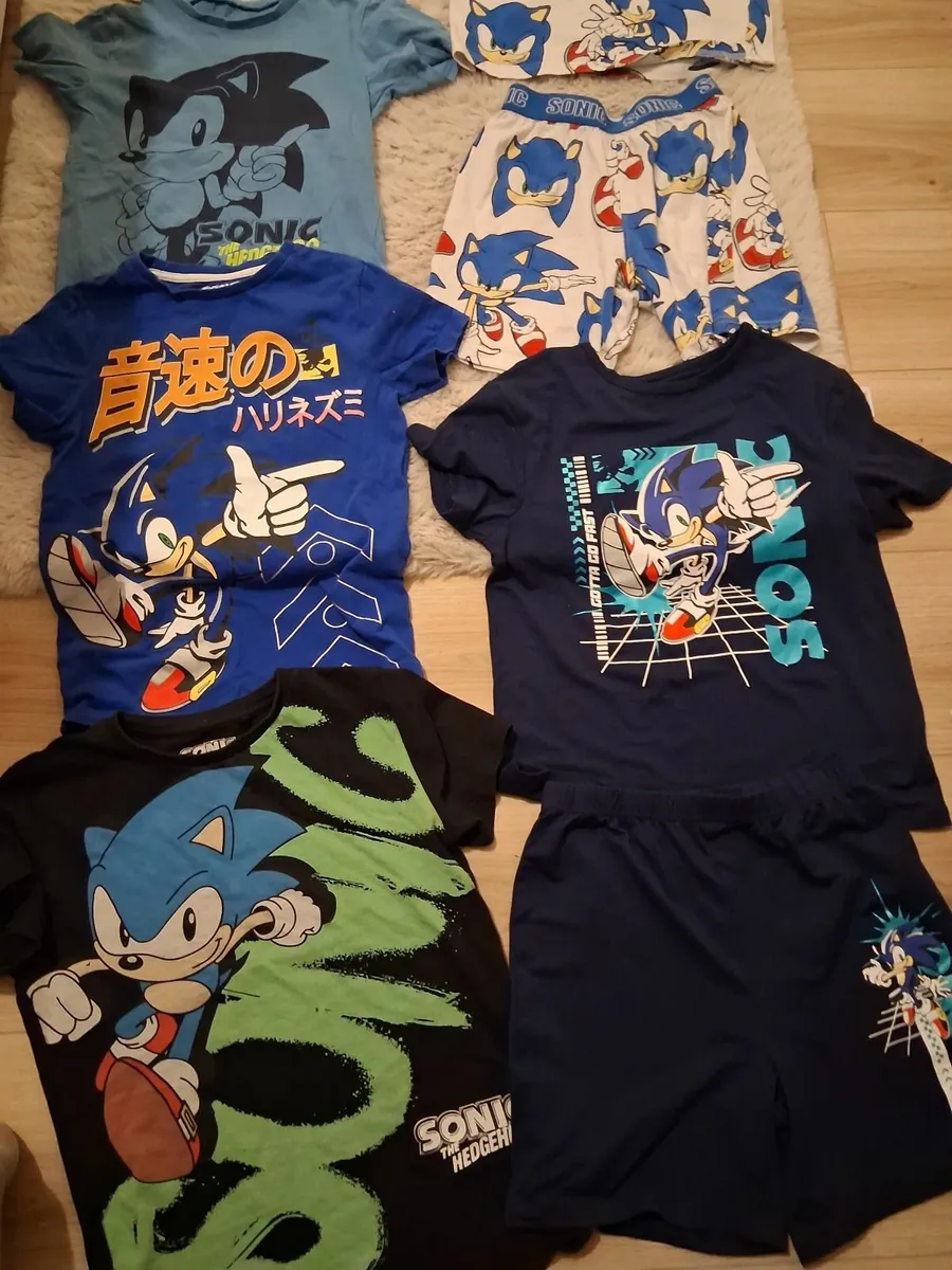 Clothes bundle 7-8 years. - Image 1
