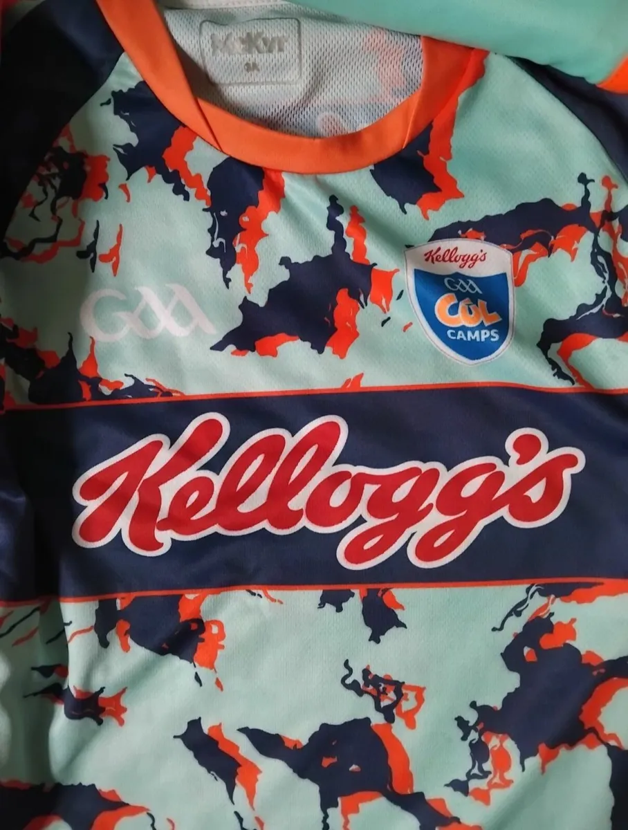 Kelloggs Cul Camp Zip Top, Jersey, Backpack - Image 4