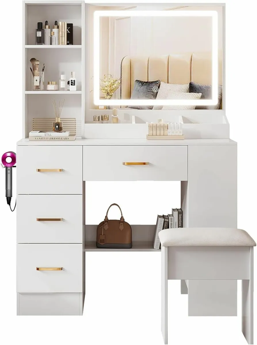 Dressing Table, Vanity Desk Mirror and Drawers - Image 1