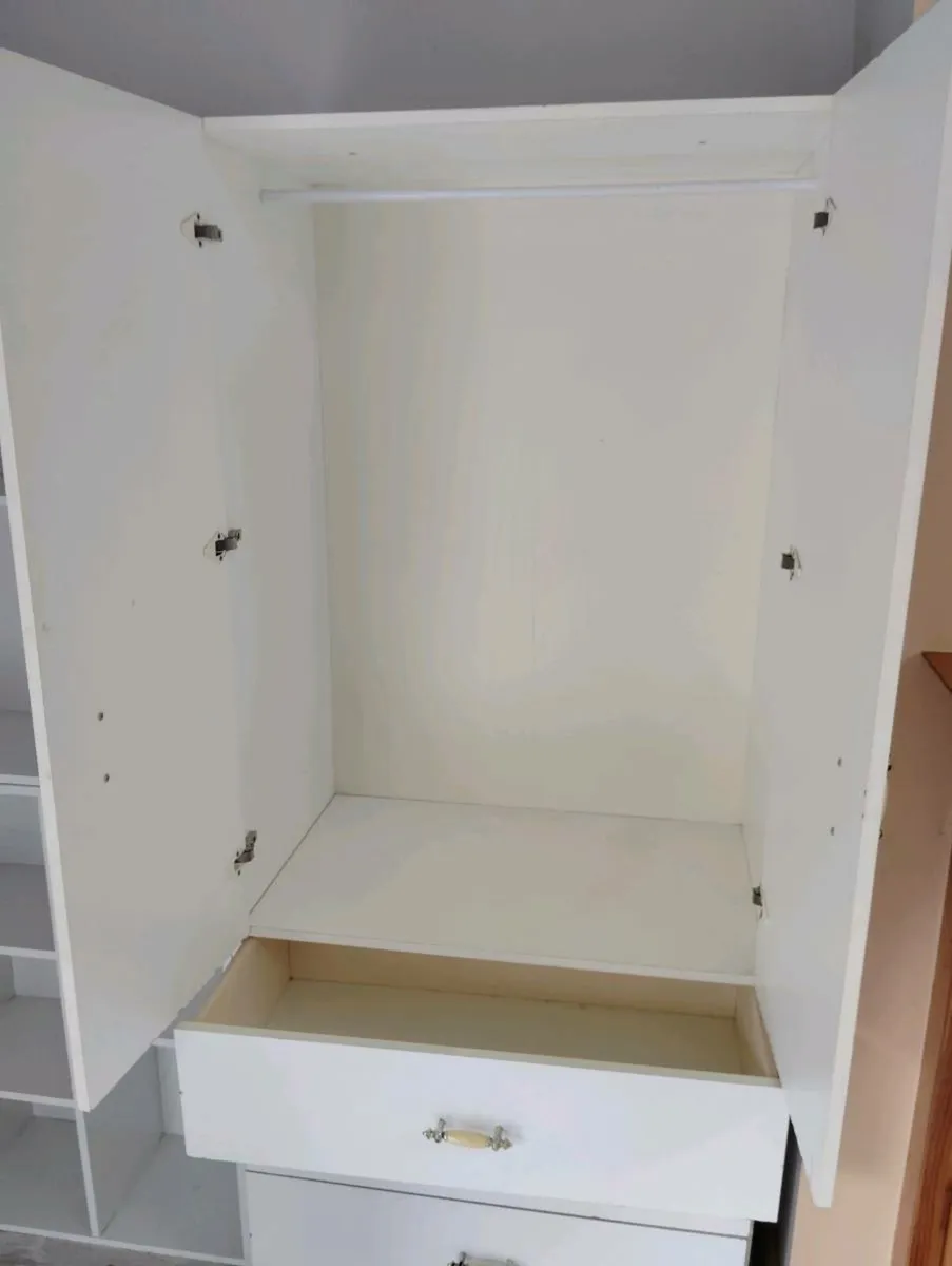 Wardrobe - Image 2