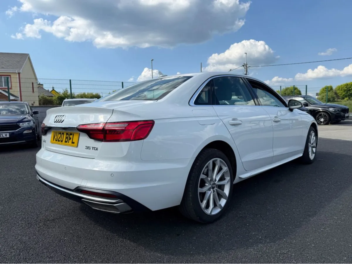 Audi A4 Sport 35 TDI S-A - Image 4