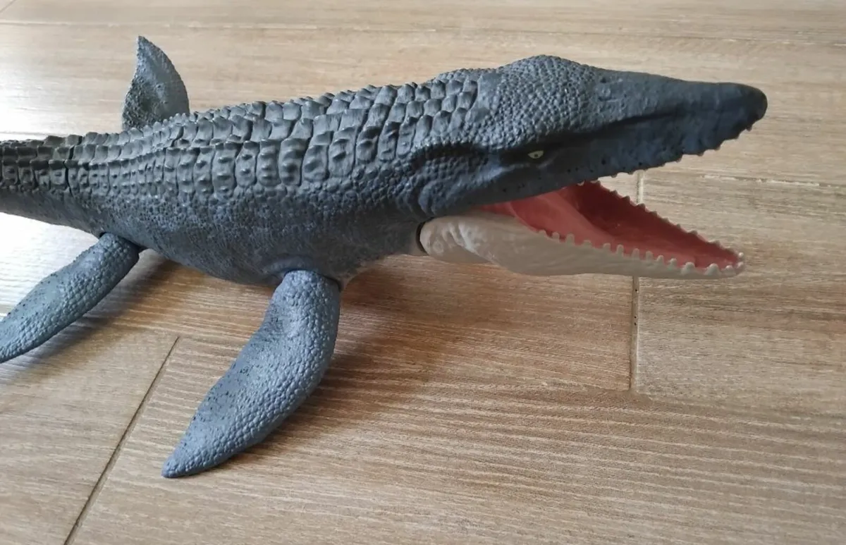 Jurassic World Large Mosasaurus - Image 4