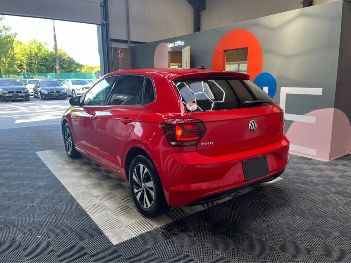 Volkswagen Polo 1.0 TSI Comfort Line / 34k KMs / - Image 4