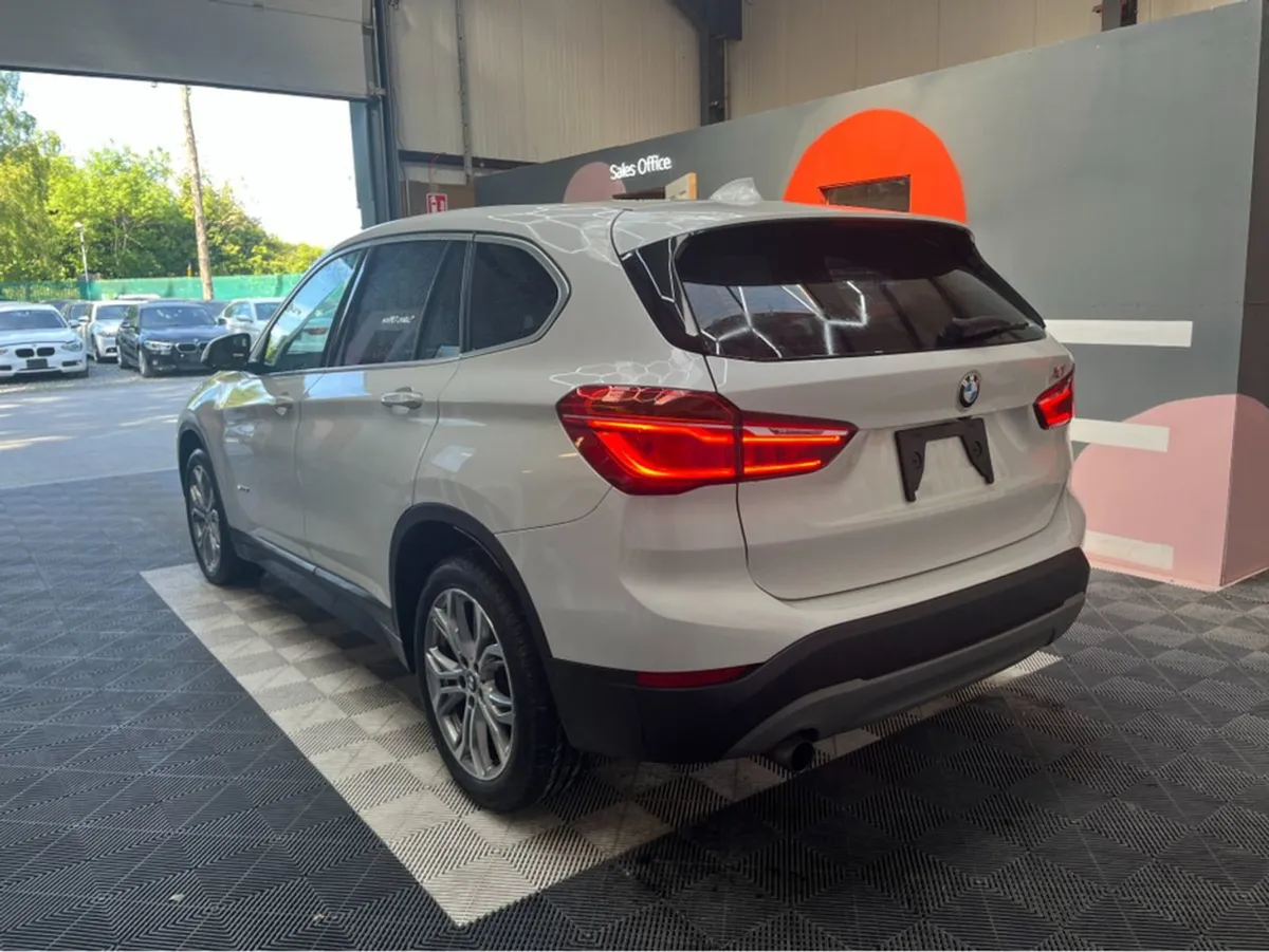BMW X1 1.5 Petrol / 74k KMs / Heated Seats Adapti - Image 4