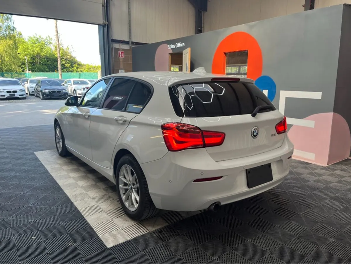 BMW 1 Series 118I / 46k Kms / Reverse Camera More - Image 4