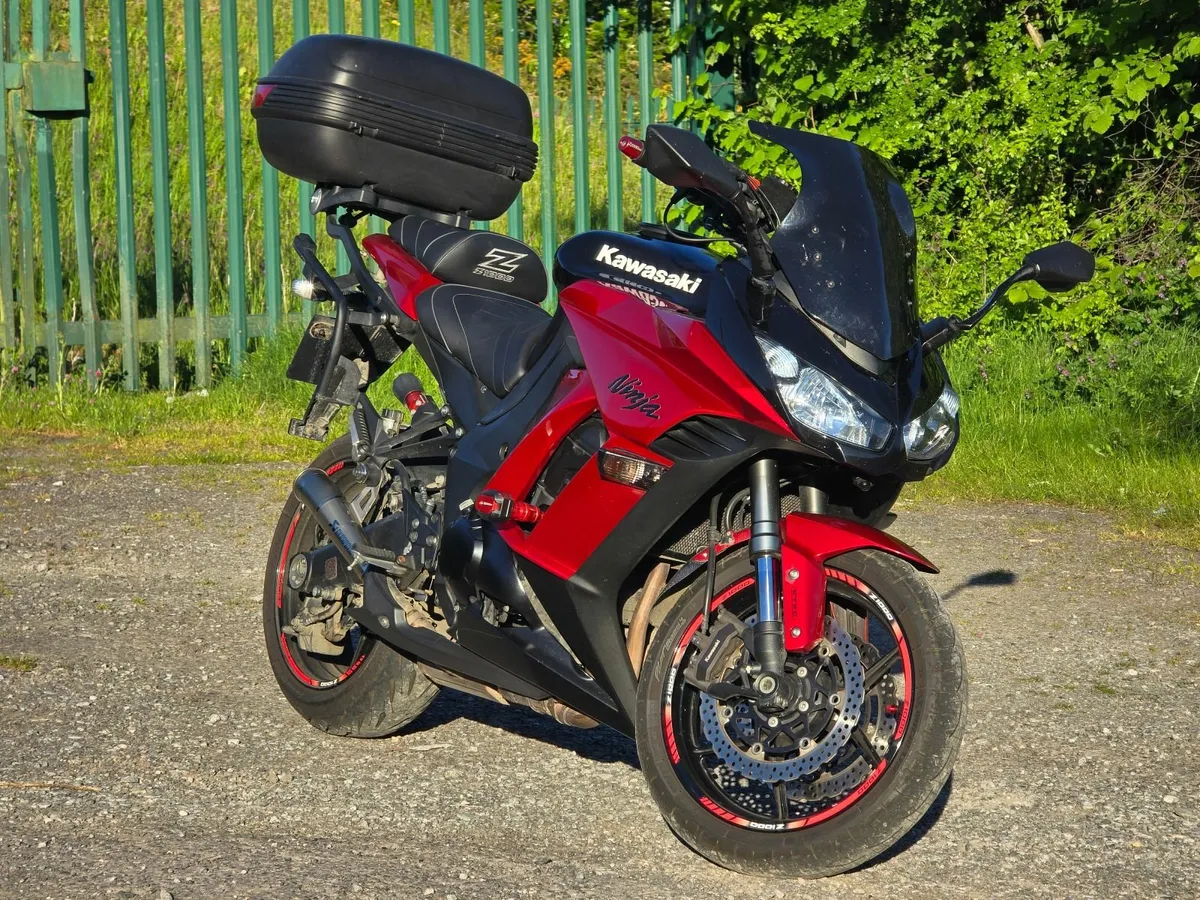 152 Kawasaki Z1000 SX - Image 1