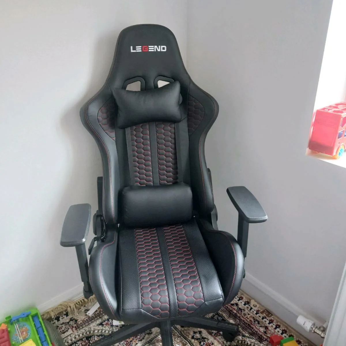 Office chairs - Image 2