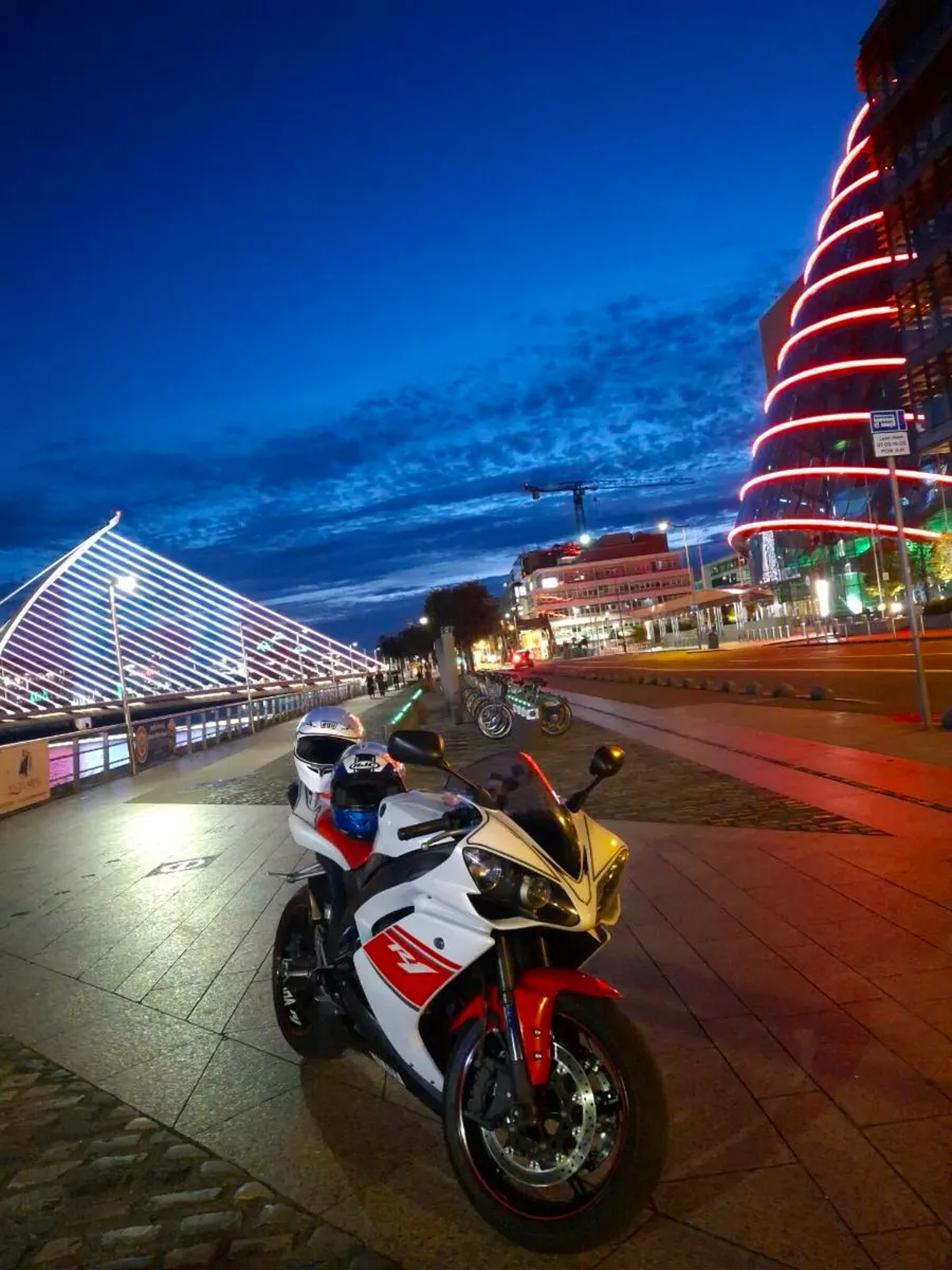 Yamaha r1 - Image 2