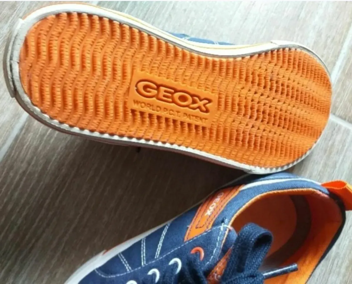 Geox Navy Shoes, Size EU32 - Image 4