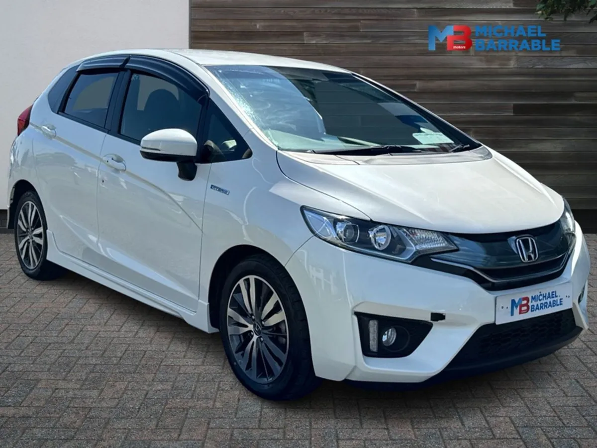 Honda Fit 1.5l Petrol Hybrid Automatic RS - Image 1