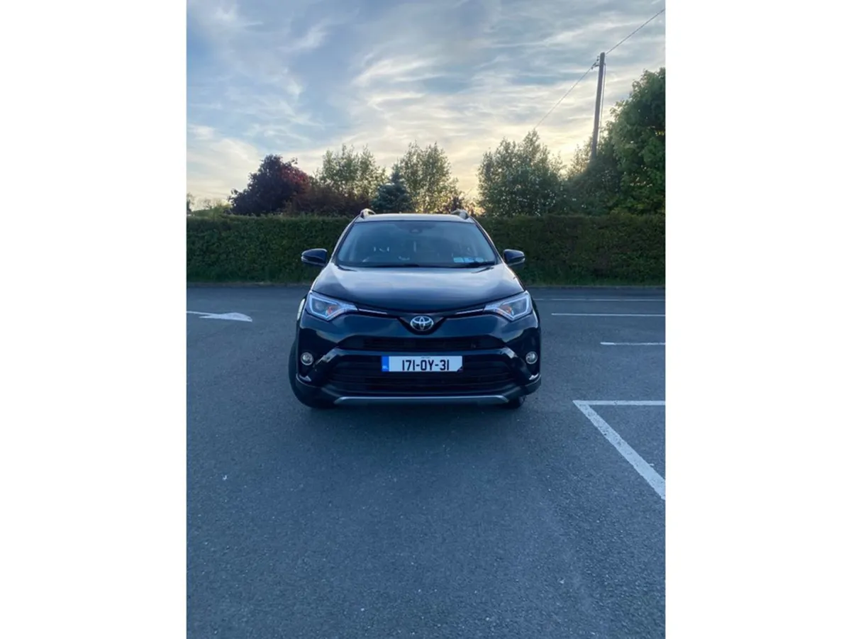 Toyota Rav4 Rav4 2.0 D-4d Luna Sport 4DR - Image 2