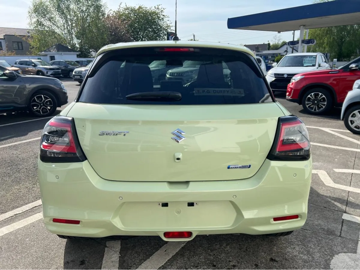 Suzuki Swift Mild Hybrid Motion 1.2 Auto - Image 4