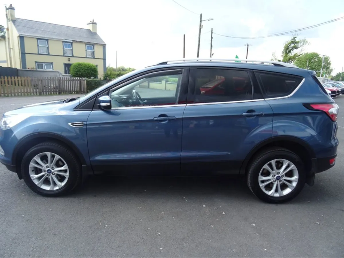 Ford Kuga Titanium 1.5 Tdci 120PS 4DR MAN - Image 3
