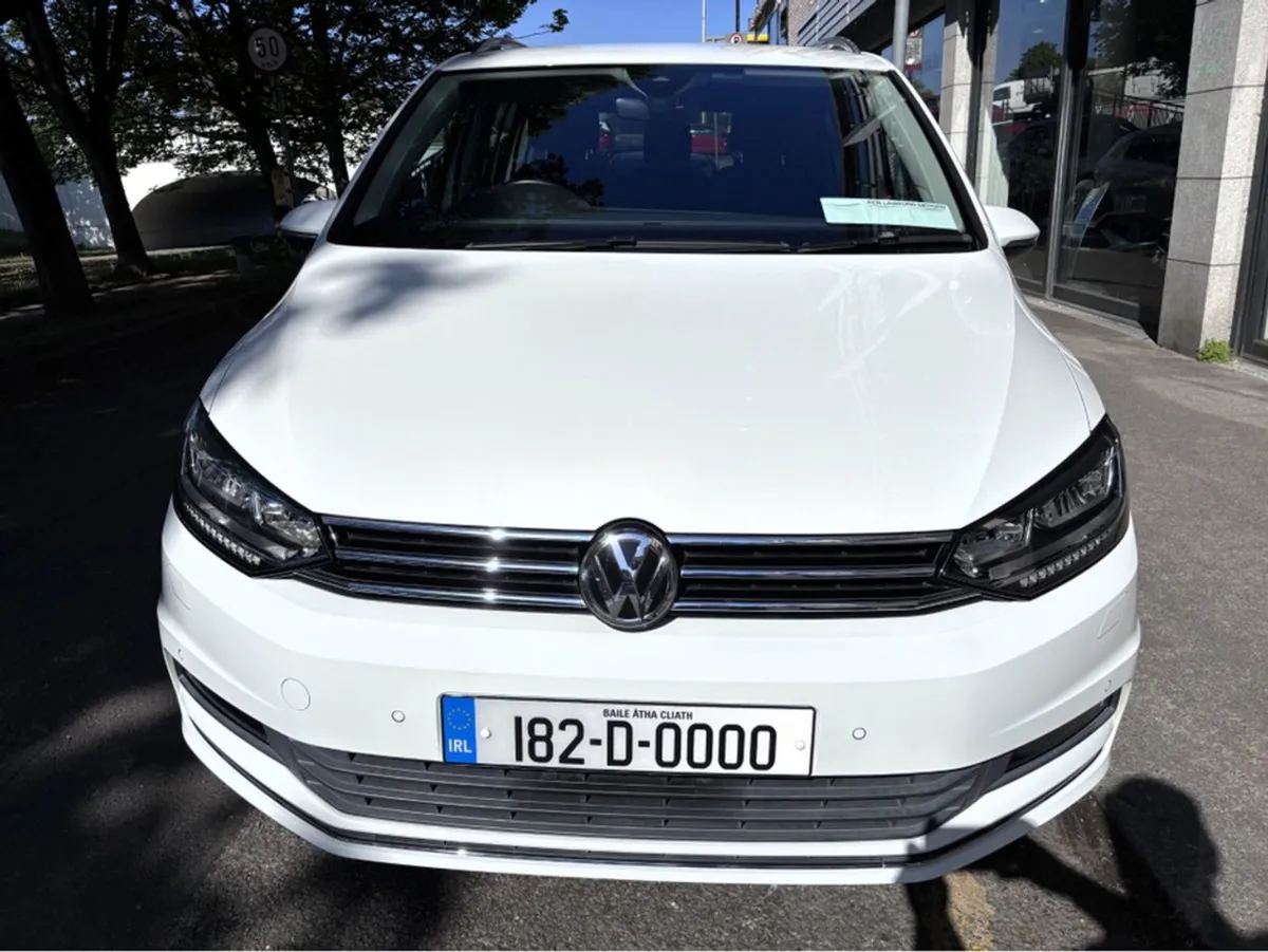 Volkswagen Touran 1.4tsi Auto Highline 7 Seat - Image 3