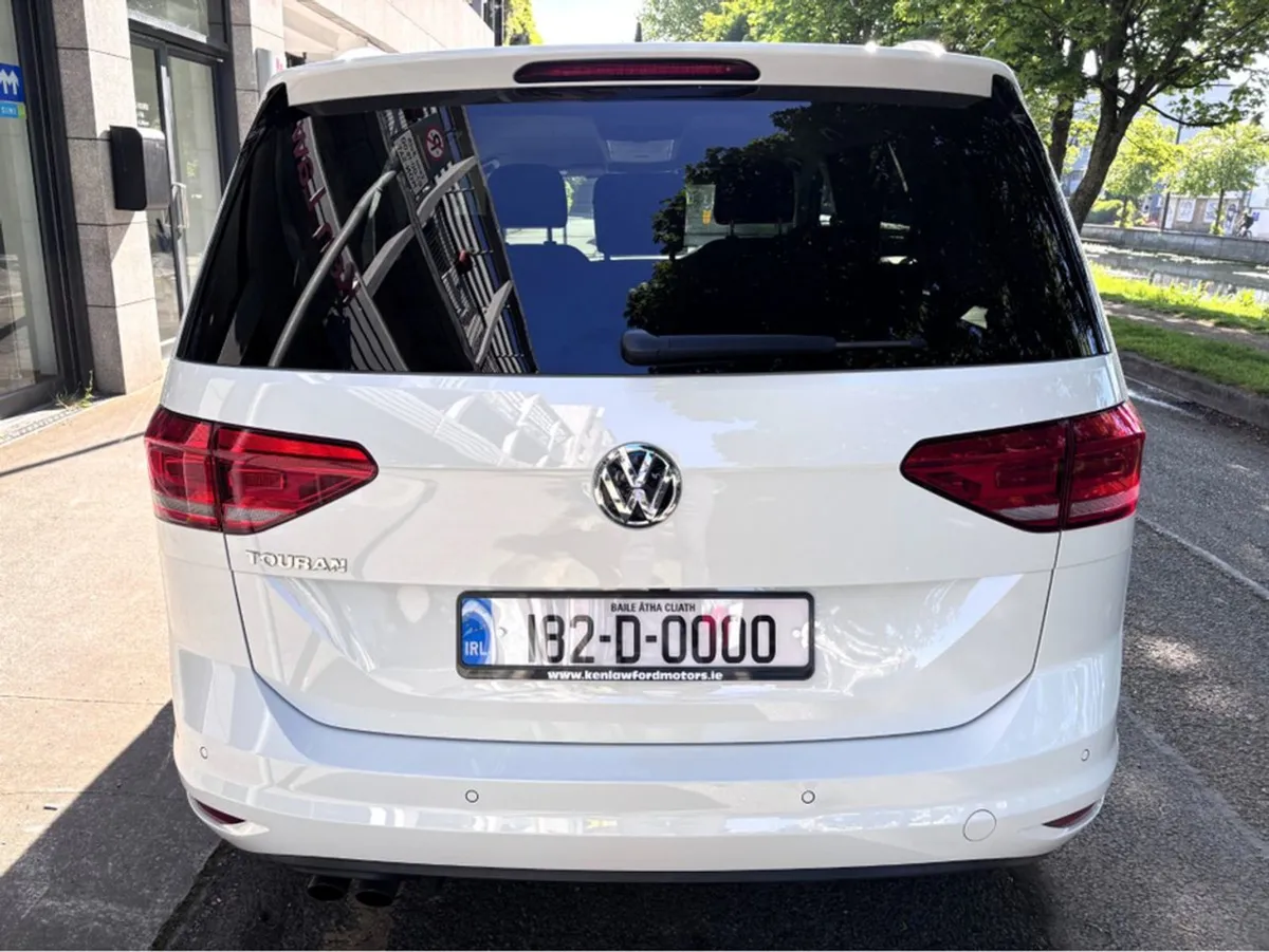 Volkswagen Touran 1.4tsi Auto Highline 7 Seat - Image 4