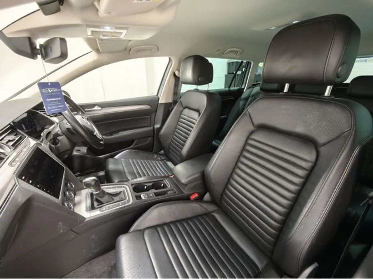 Volkswagen Passat Alltrack 2.0 TDI 4 Motion Autom - Image 4