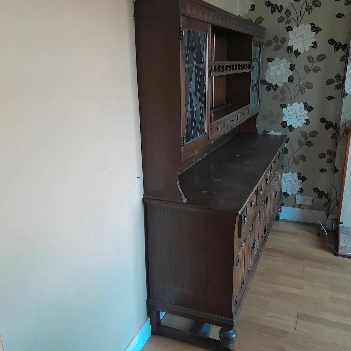 Cabinet - Image 3