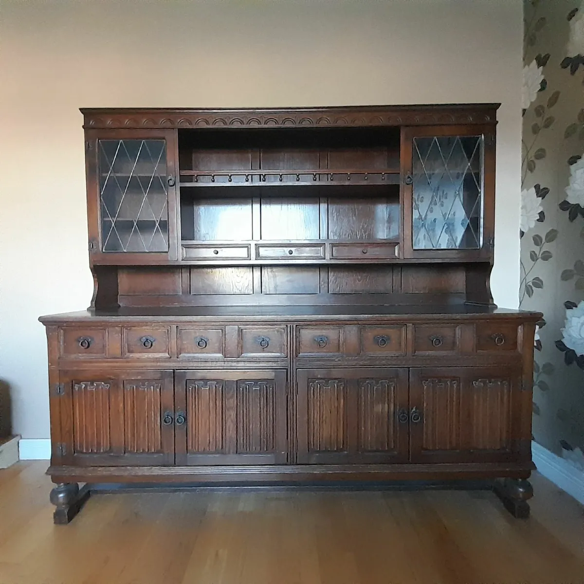 Cabinet - Image 4