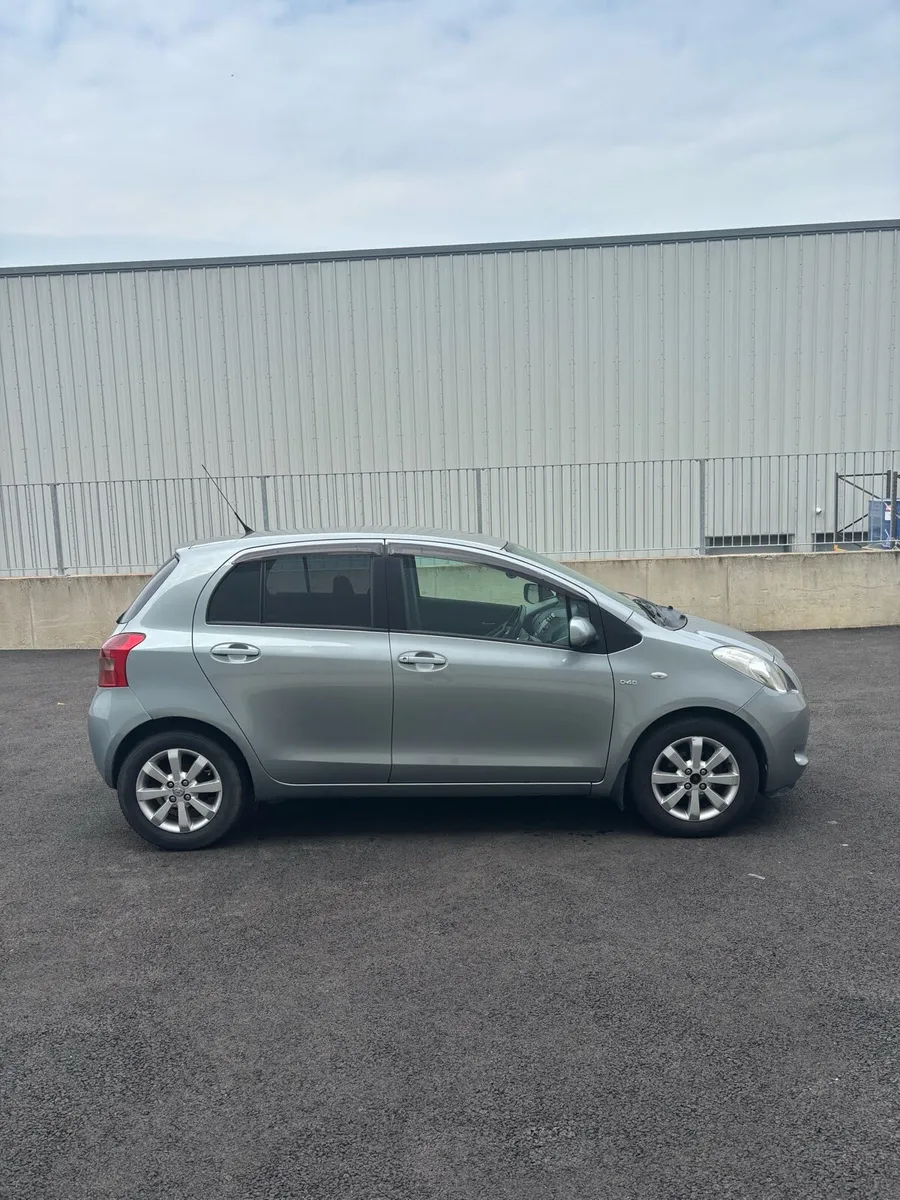 Toyota Yaris Tr 1.4 d4d - Image 2