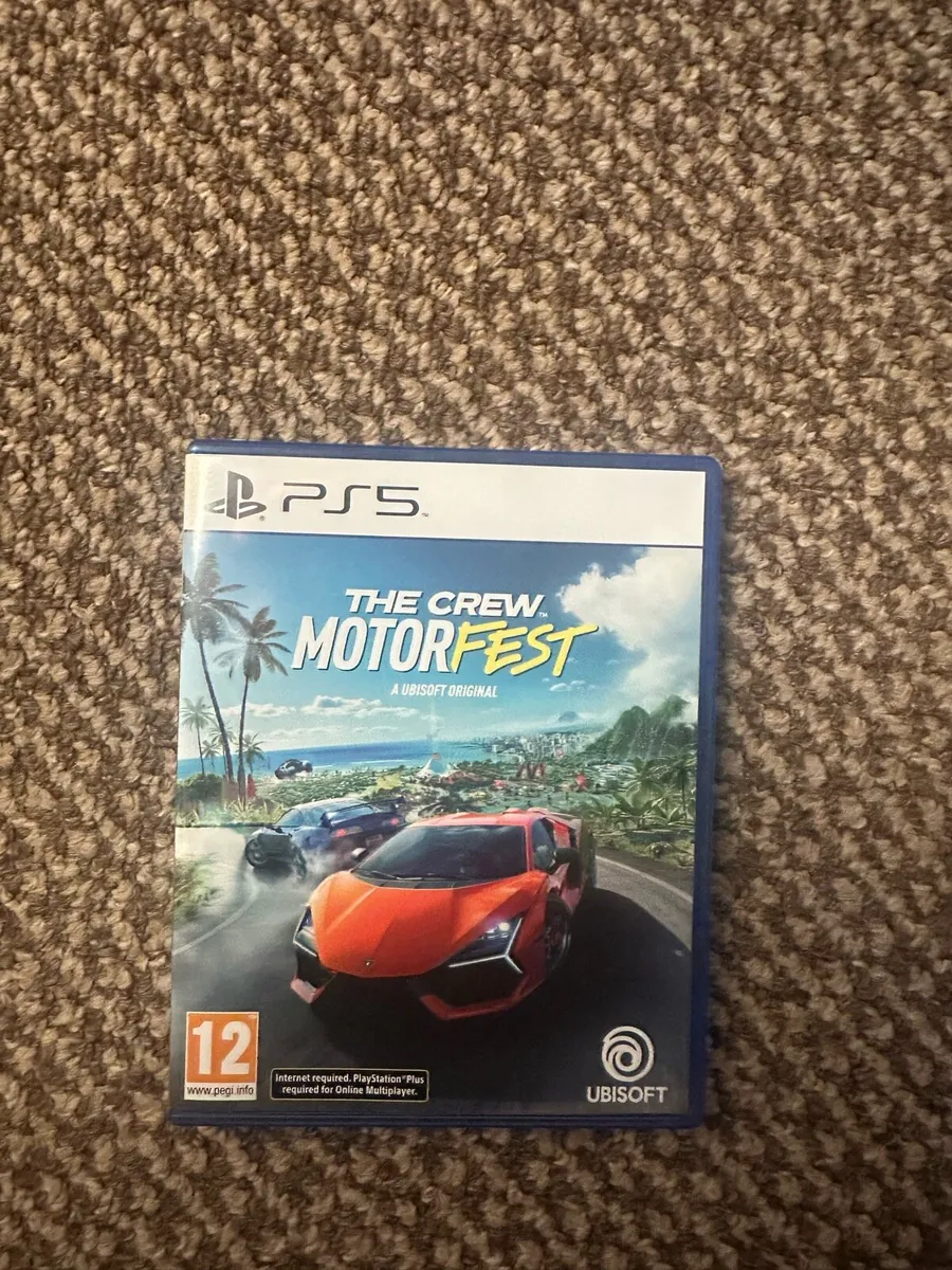 PlayStation 5 disc edition & 2 controllers - Image 3
