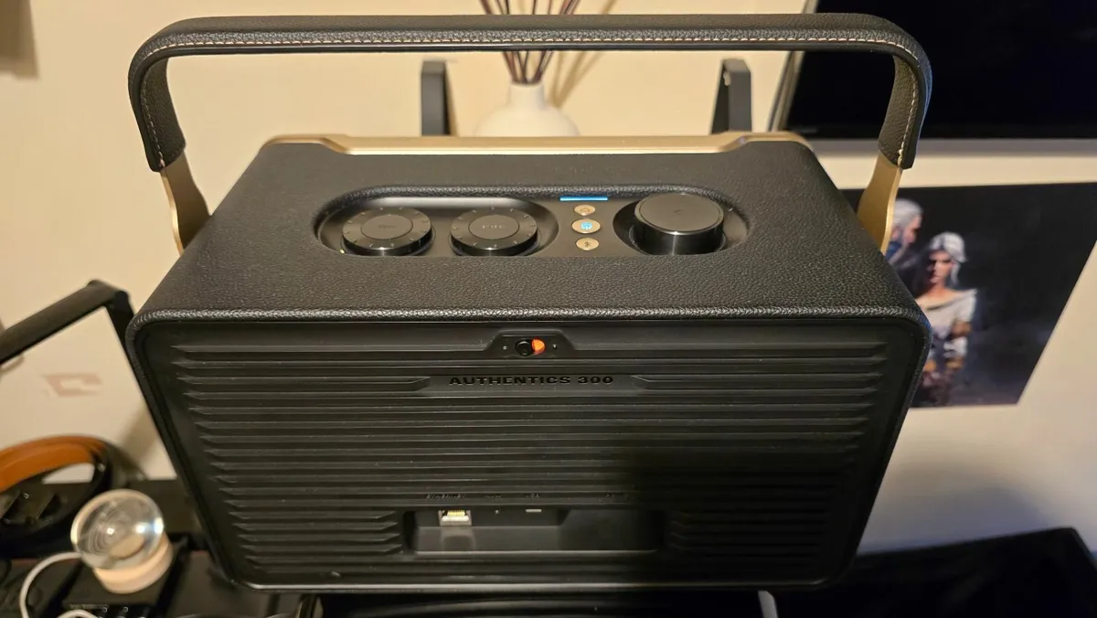 JBL AUTHENTICS 300 - Image 3