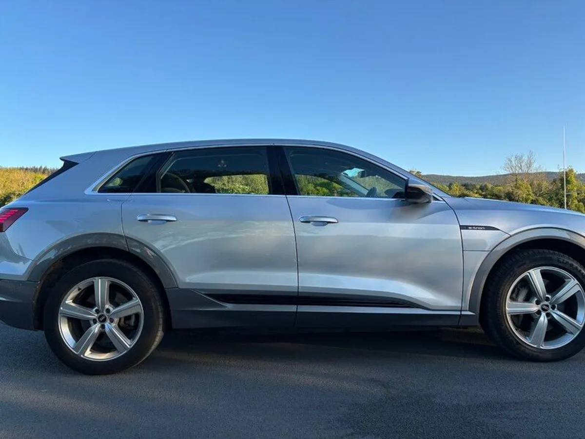 2021 Audi E-Tron - Image 3