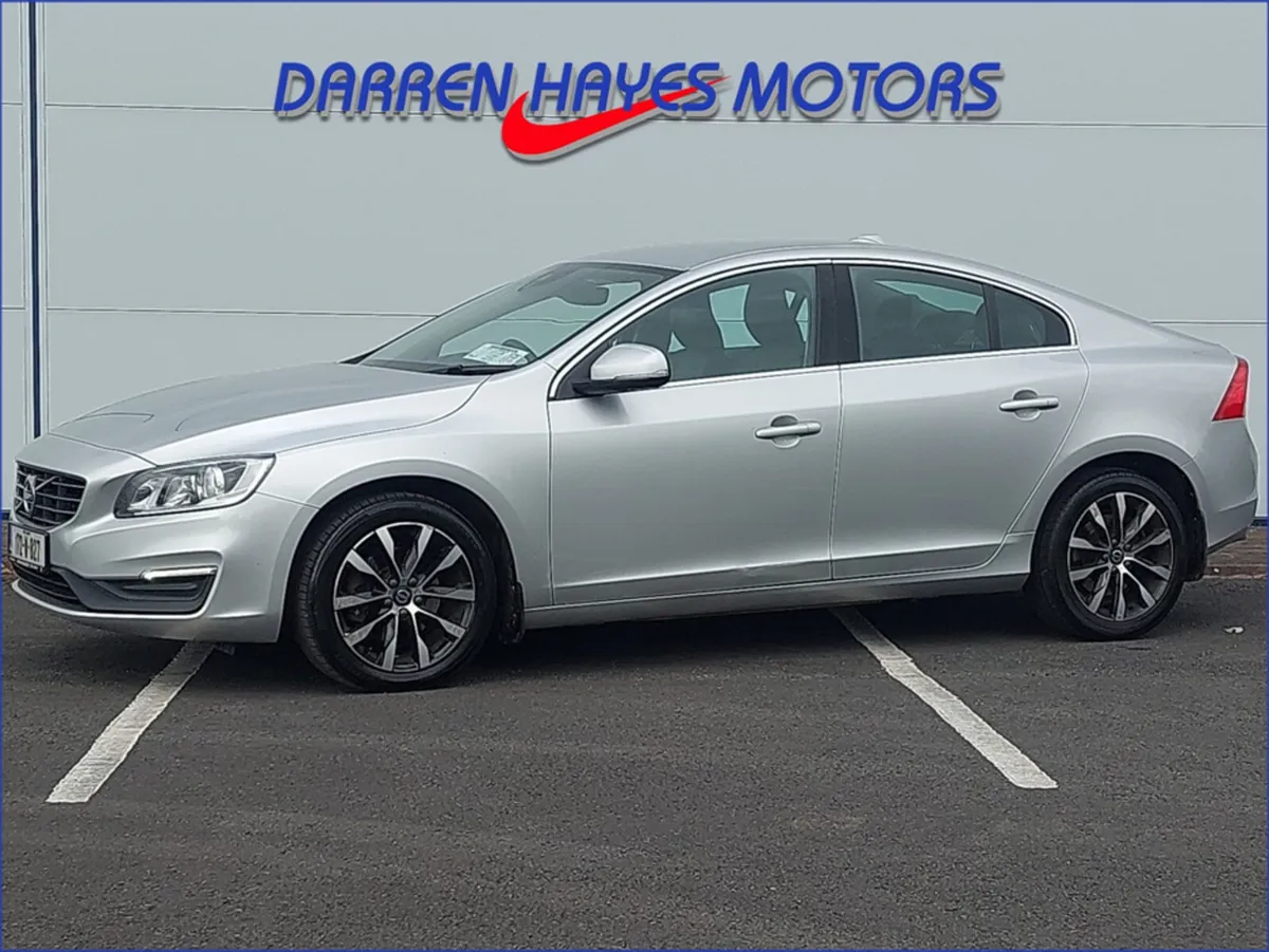 Volvo S60 D2 SE 4DR - Image 2