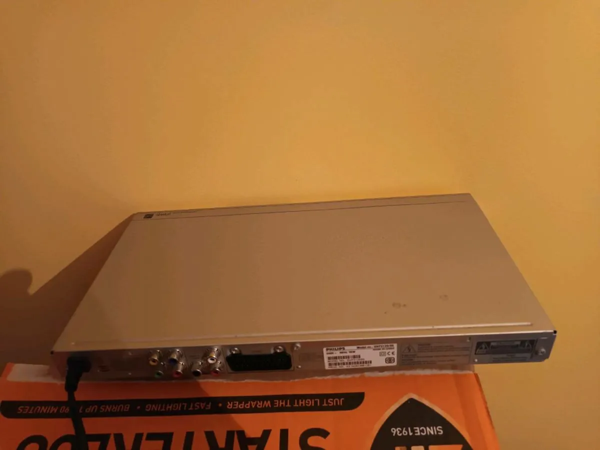 DVD player - Image 1