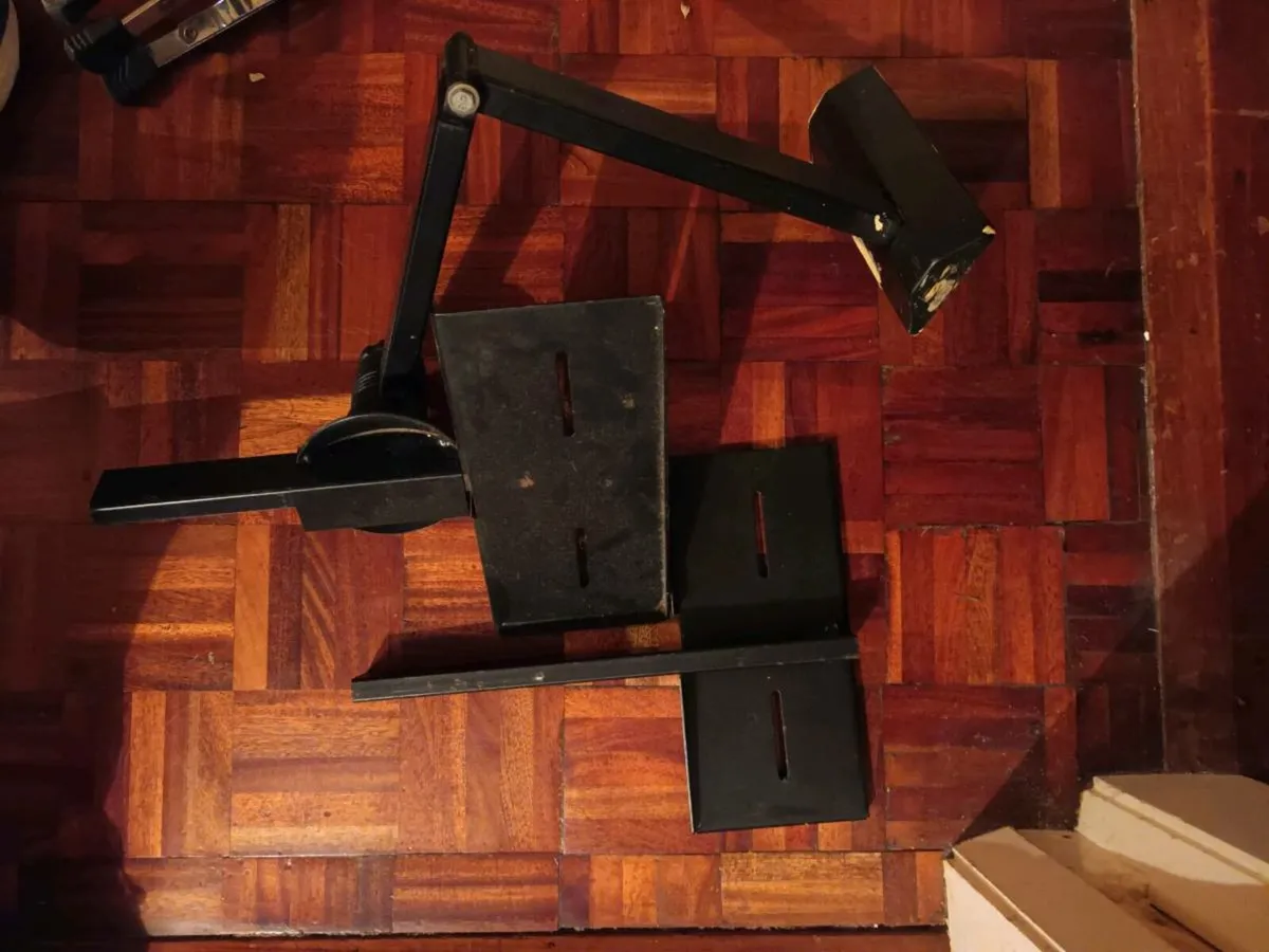 TV Wall Bracket - Image 1