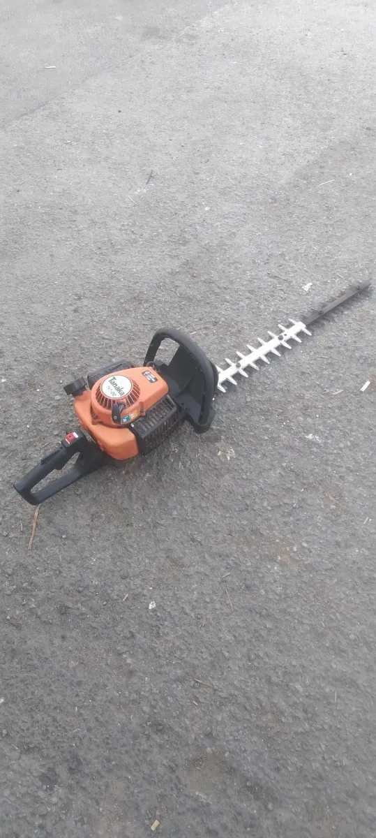 Tanaka THT 210 hedge strummers running well - Image 4