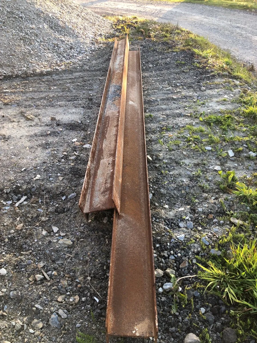 Steel girders - Image 1