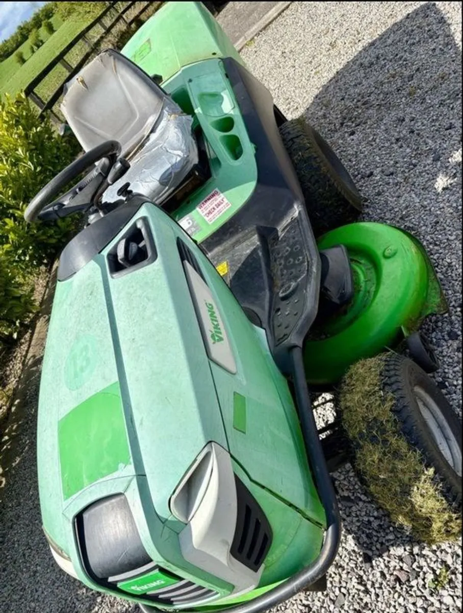 Ride On Lawnmower - Image 3
