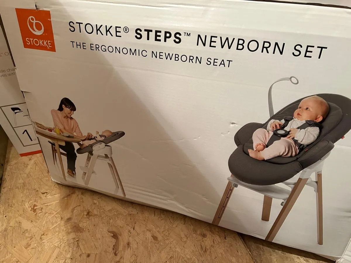 Stokke high chair - Image 1