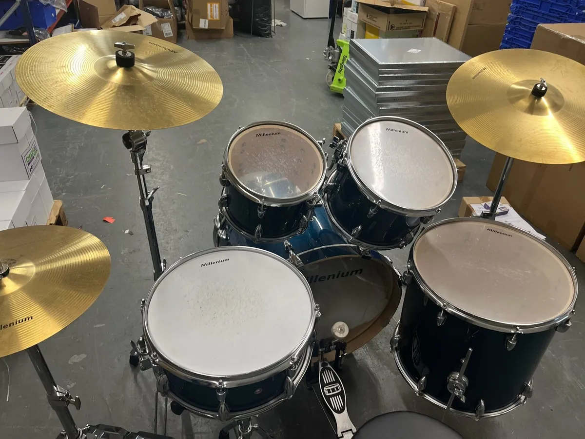 Drum kit - Image 3