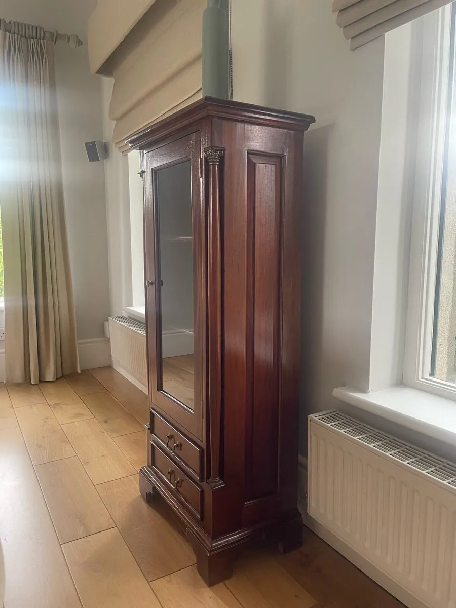 Mahogany Display Unit - Image 2