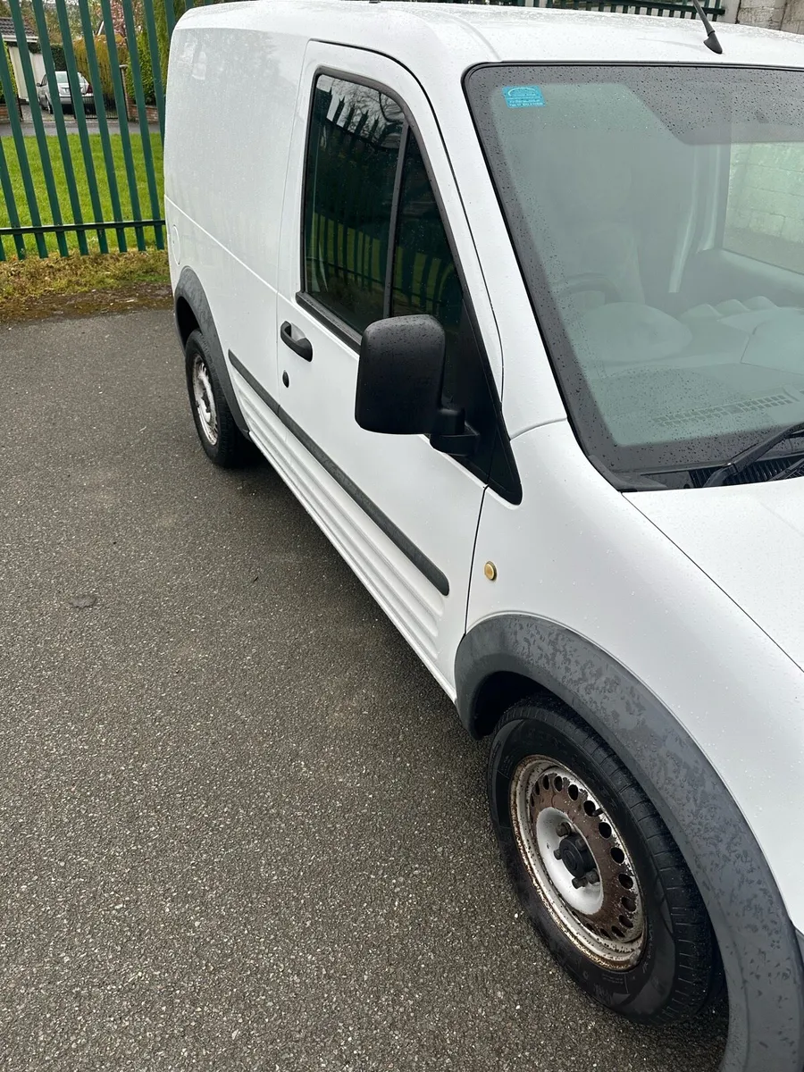 Ford transit connect - Image 2
