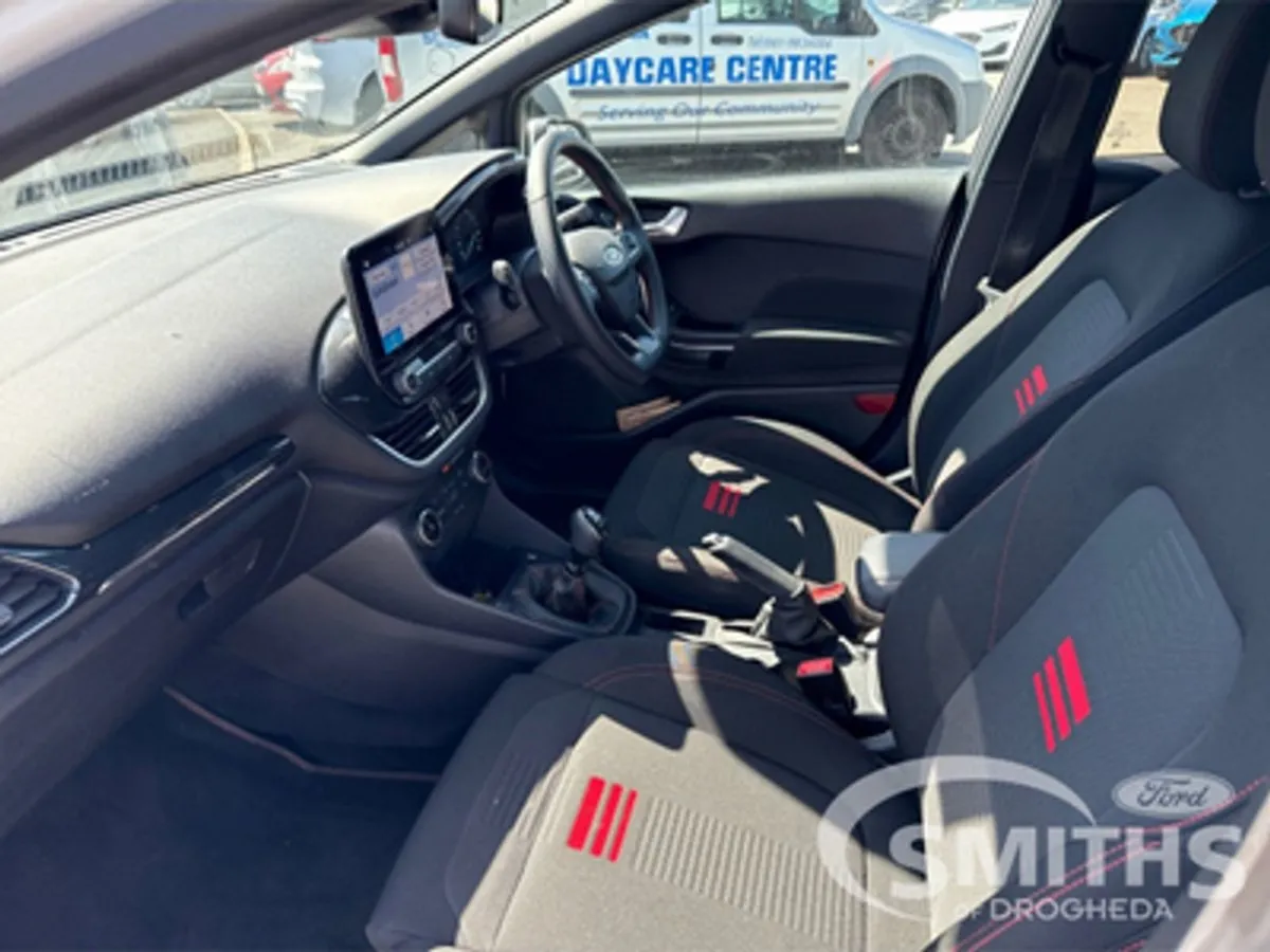 Ford Fiesta St-line 1.0t 100PS - Image 3