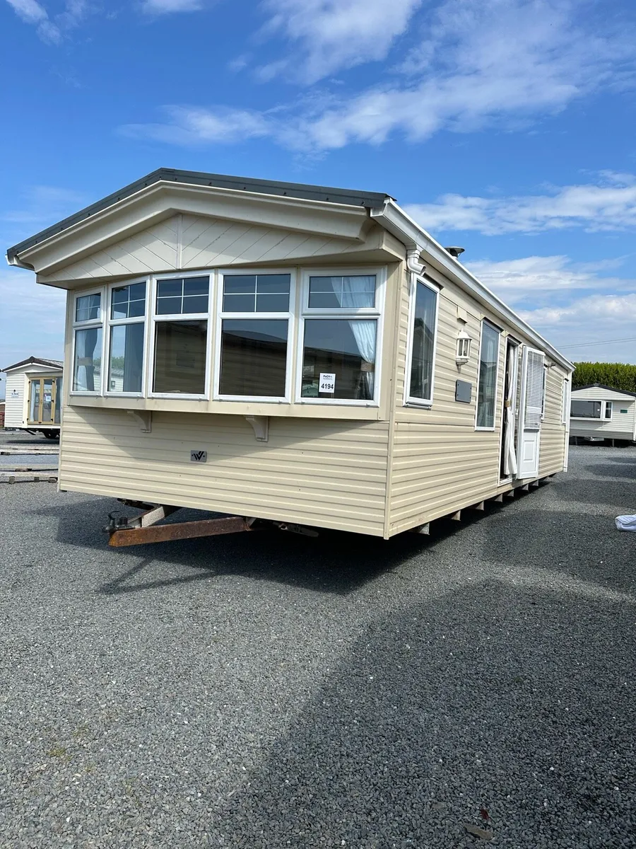 Willerby Granada 33 x 12 x 2 Bed - Image 1
